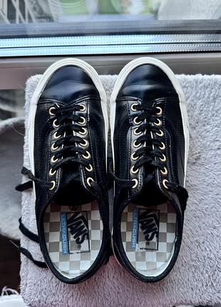 Кеди vans / 39 розмір / чорні глянцеві / 25 см