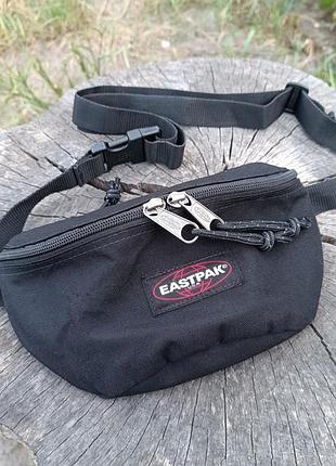 Бананка, поясна сумка eastpak springer