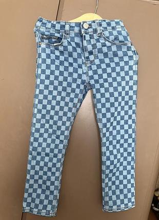 Джинсы zara