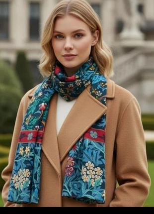 Шовкова хустка з яскравими кольорами та листяним візерунком metropolitan museum of art, william morris mixed patterns scarf, 100% silk,