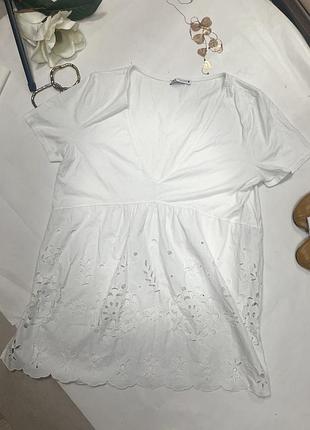 Біла бавовняна блуза з вишивкою рішельє від zara 🌸