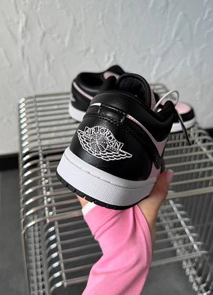 Nike air jordan 1 low black pink