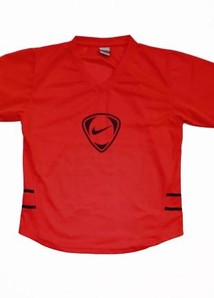 Женская футболка nike clima-fit. в качестве adidas originals puma lululemon champion lacoste ralph lauren gymshark nike pro reebok asics new balance