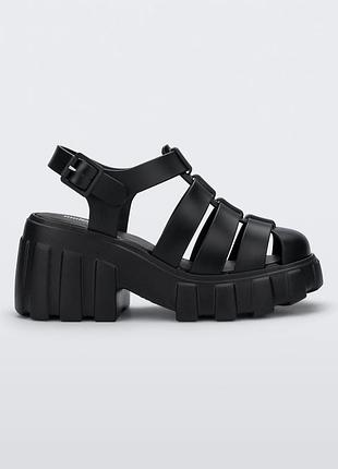 Босоніжки melissa megan.