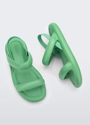 Сандалі melissa. оригінал.