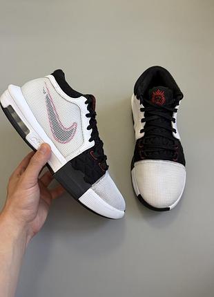 Nike lebron witness 8 white/black 44.5(28.5cm) kd giannis kyrie