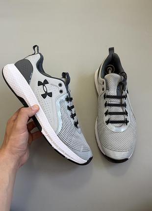 Кроссовки under armour charged commit tr 3 46(30см) bandit aura hovr