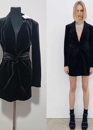 Zara черное бархатное платье-пиджак мини  с воротником и плечиками размер s /165/84 см