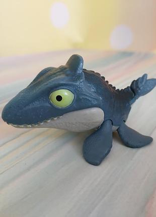 Мини-фигурка мозавра из серии jurassic world snap squad от компании mattel