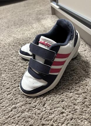 Кросівки adidas
