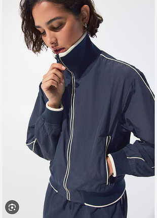 Ветровка pull &amp; bear