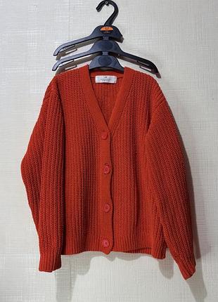 Красивий светрик h&m