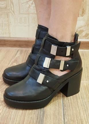 Черевики жіночі натуральна шкіра topshop