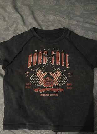Футболка жіноча born free чорна