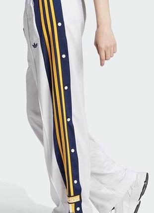 Широкі спортивні штани adidas adibreak pants