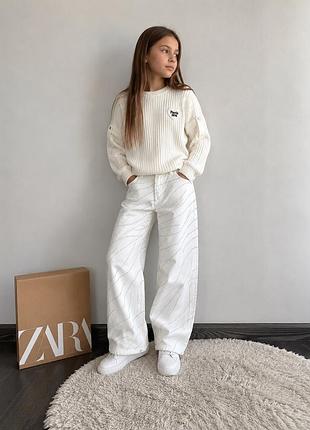 Джинси  білі wide leg zara в стразах в каменях