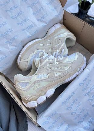 Asics gel nyc beige/white