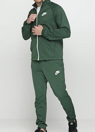 Чоловічий костюм nike
