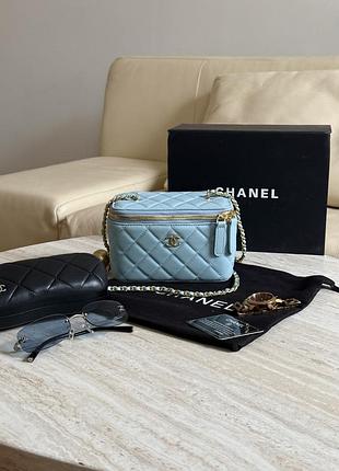Жіноча сумка преміум classic blue lambskin pearl crush vanity bag gold