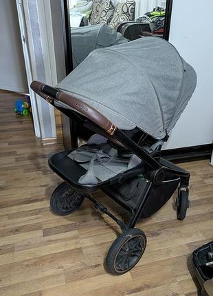 Коляска універсальна