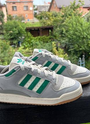 Кроссовки adidas forum low classic