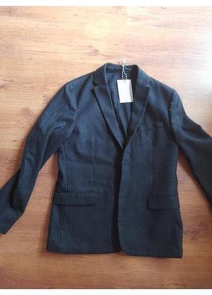 Піджак жакет чоловічий  .h&m .p.m/l 

привезено з австрії