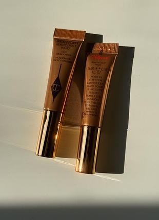 Рідкий хайлайтер charlotte tilbury beauty light wand hollywood  мініатюра 5мл відтінок spotlight
