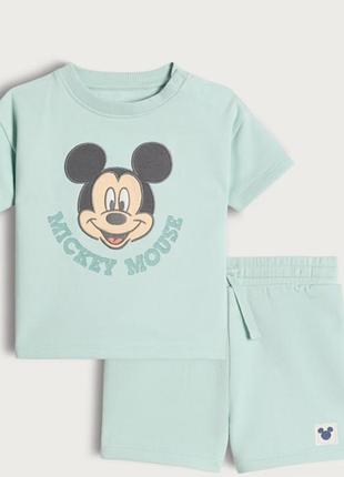 Голубий костюм футболка та шорти disney baby для хлопчика