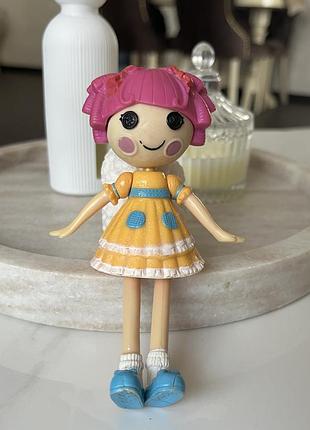 Колекційна міні-лялька лалалупсі пироженка / арахіс (mini lalaloopsy peanut big top) mga