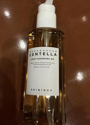 Skin1004 madagascar centella light cleansing oil