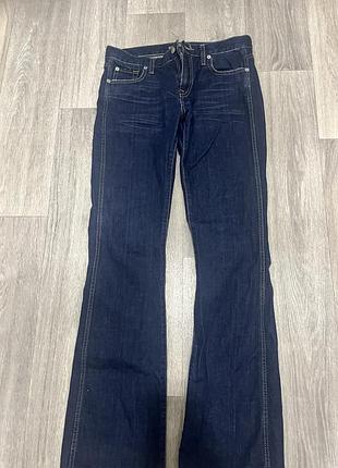 Джинси bootcut
