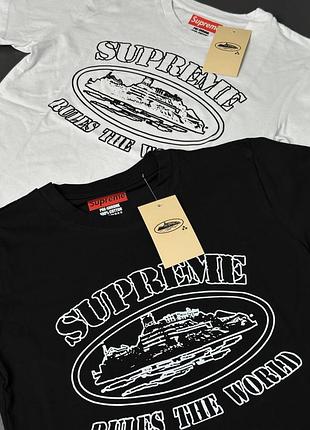 Футболка чоловіча corteiz x supreme regular-fit бавовна чорна, біла