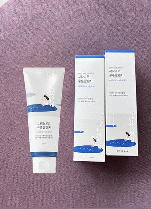 Зволожуючий гель для очищення шкіри з березовим соком round lab birch juice moisturizing cleanser  150ml