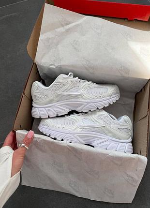 V5 rnr white