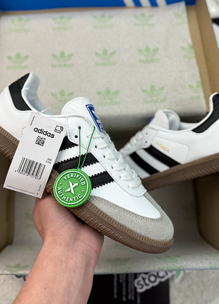 Кроссовки adidas samba
