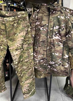 Зимний тактический костюм на флисе softshell мультикам m
