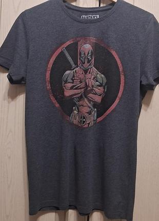 Футболка  deadpool