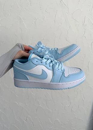 Jordan 1 low blue white