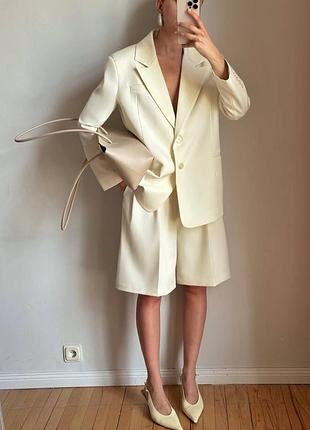 Невероятные льняные шорты max mara