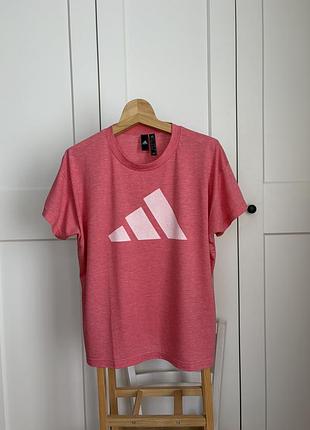 Adidas  футболка жіноча