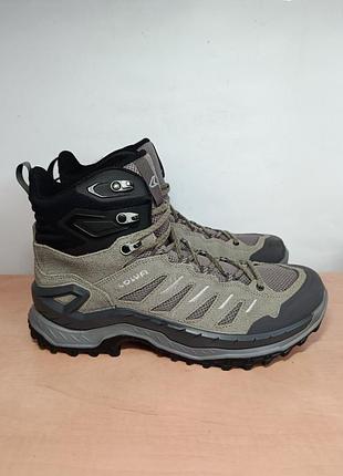 Трекінгові черевики lowa innovo mid 43,5р.