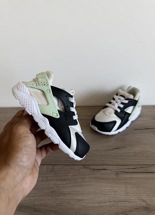 Кросівки дитячі nike huarache оригінал
