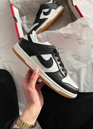 Sb dunk black croc