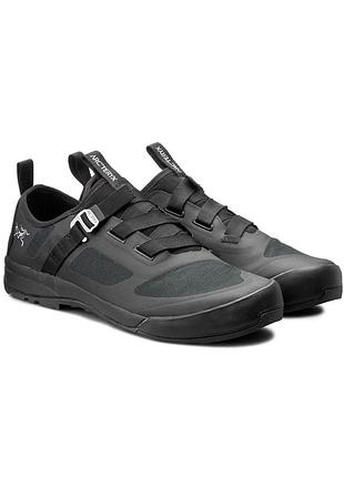 Кросівки чоловічі arc'teryx