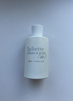 Not a perfume juliette has a gun