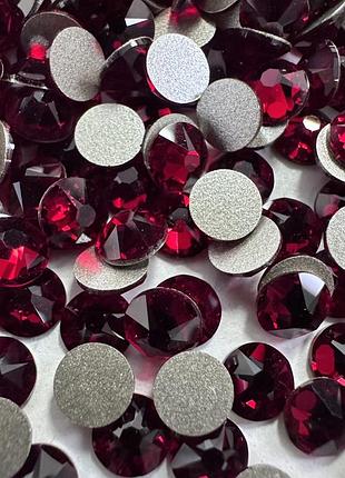 Стразы сваровски siam, ss16 (3.8-4 mm), 100 шт