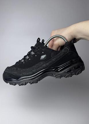 Кросівки чорні skechers d’lites