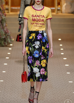 Для вишуканої модниці: спідниця  dolce gabbana