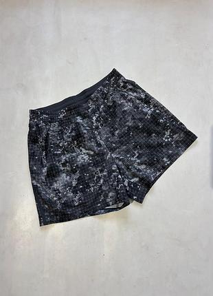 Шорти чоловічі lululemon pace breaker linerless