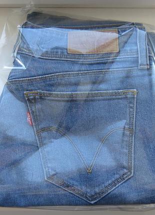 Джинси levi's модель 470 straight fit. розмір 44-46 l30 w32